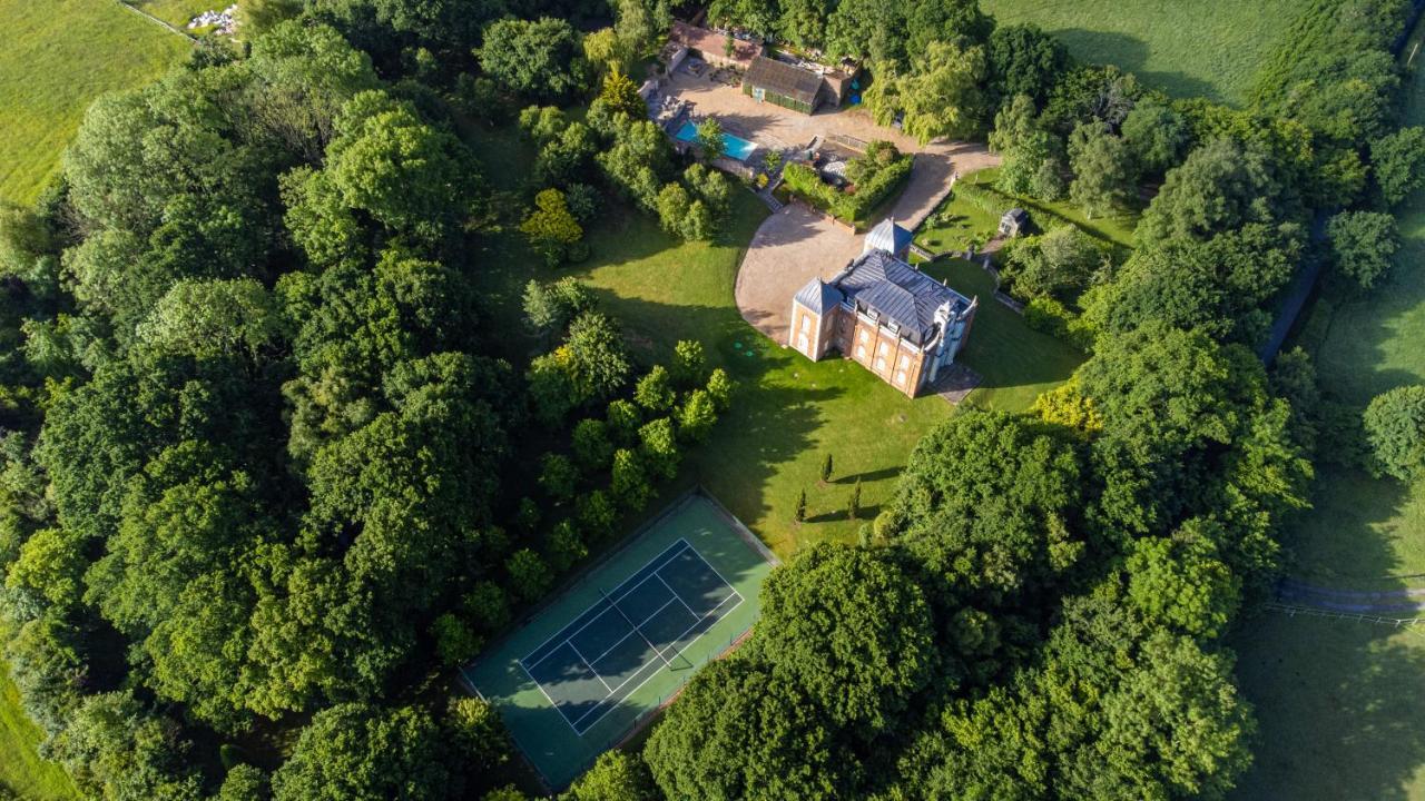 Eastwood Observatory: 12 Bedrooms, Swimming Pool And Tennis Court เฮลชัม ภายนอก รูปภาพ